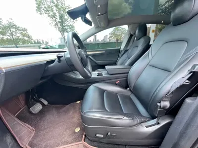 Tesla Model Y 2021, 110000 км, за 125600 CNY - фото 6