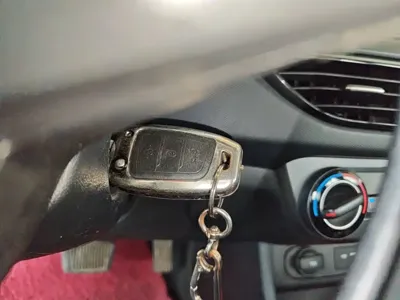 Hyundai Elantra 2020, 50199 км, за 33700 CNY - фото 9