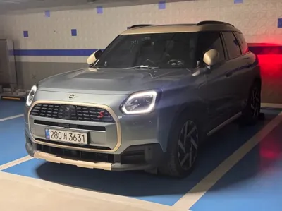 MINI Countryman 2024, 35000 км, за 45300000 KRW