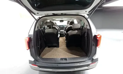 Kia Canival 2025, 43193 км, за 42250000 KRW - фото 31