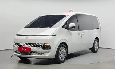 Hyundai Staria · 2025 год