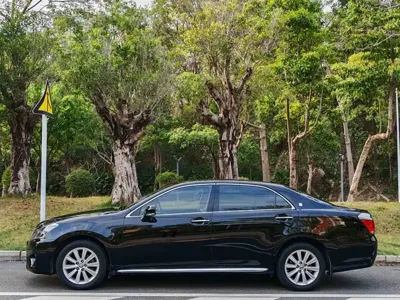 Toyota Crown 2014, 108000 км, за 108000 CNY - фото 3