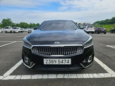 Kia K7 · 2017 год