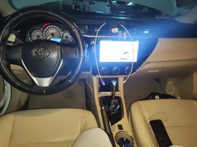 Toyota Corolla 2017, 99100 км, за 42481.27 CNY - фото 10