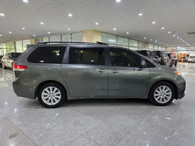 Toyota Sienna 2012, 55178 км, за 13500000 KRW - фото 5