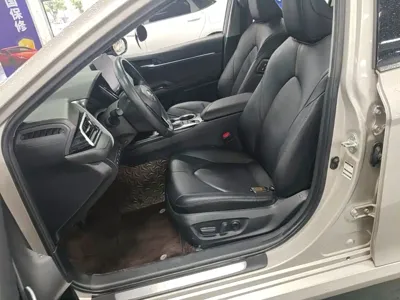 Toyota Camry 2022, 87300 км, за 100100 CNY - фото 15