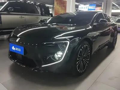 Avatr Avatr 12 · 2024 год
