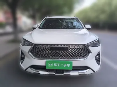Haval F7 2021, 102800 км, за 43454.38 CNY