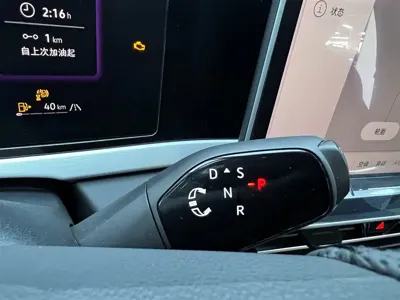 Volkswagen Passat 2025, 9000 км, за 152800 CNY - фото 25
