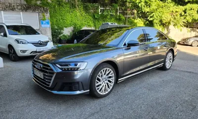 Audi A8 · 2021 год