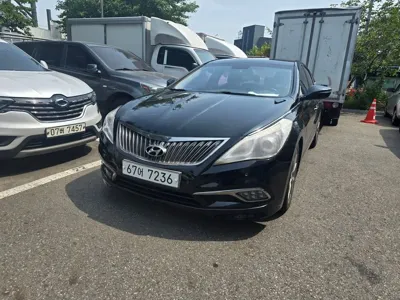 Hyundai Grandeur · 2015 год