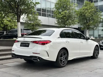 Mercedes-Benz C-Class 2023, 35000 км, за 183800 CNY