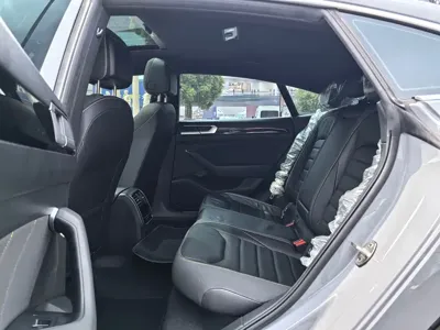 Volkswagen CC 2023, 39000 км, за 136800 CNY - фото 10