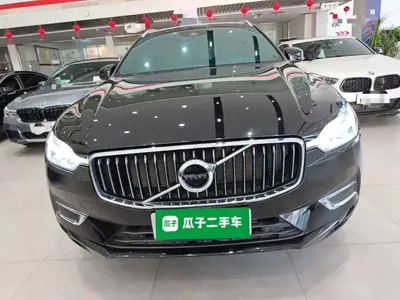 Volvo XC60 2021, 27300 км, за 130600 CNY