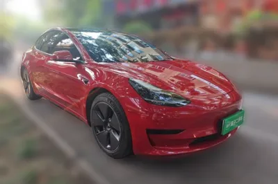 Tesla Model 3 2021, 42400 км, за 130433.44 CNY