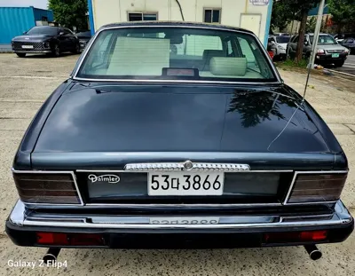 Jaguar Daimler 1990, 233706 км, за 19700000 KRW