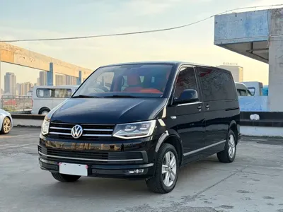 Volkswagen Multivan 2017, 90000 км, за 98800 CNY - фото 1