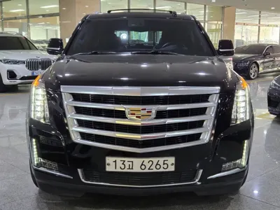 Cadillac Escalade 2017, 104588 км, за 28700000 KRW