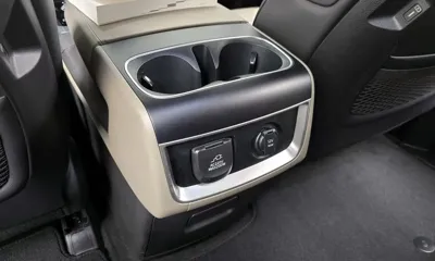 Kia Canival 2025, 50552 км, за 99990000 KRW - фото 35