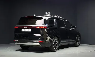 Kia Canival 2023, 27030 км, за 26990000 KRW
