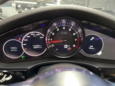 Porsche Panamera 2018, 179565 км, за 46990000 KRW - фото 20