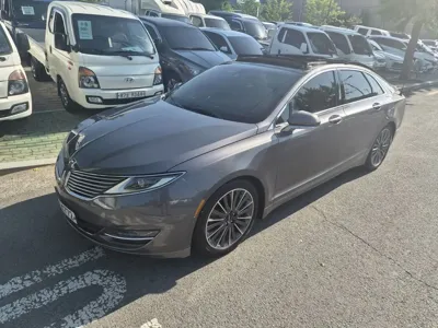Lincoln MKZ · 2014 год