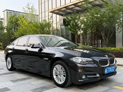 BMW 5 Series 2015, 130000 км, за 66000 CNY