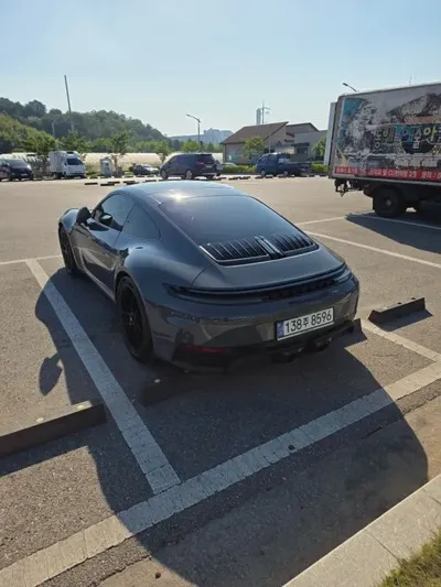 Porsche 911 2025, 6633 км, за 240000000 KRW