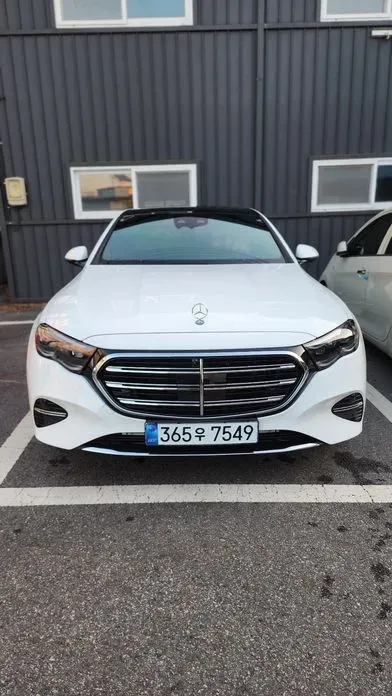 Mercedes-Benz E-Class · 2026 год