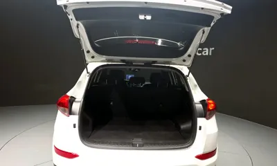 Hyundai Tucson 2017, 186072 км, за 9500000 KRW - фото 20