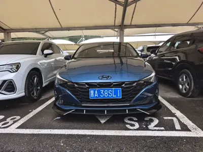 Hyundai Elantra 2022, 54000 км, за 79800 CNY