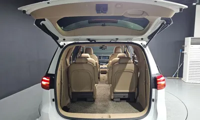 Kia Canival 2019, 42550 км, за 19700000 KRW - фото 20