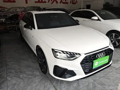Audi A4L 2023, 76800 км, за 134200 CNY - фото 4