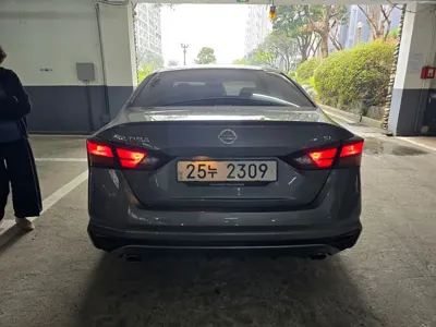 Nissan Altima 2019, 54272 км, за 15000000 KRW