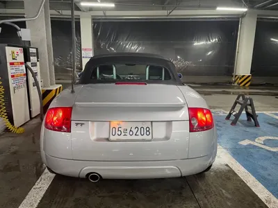 Audi TT 2002, 151400 км, за 9800000 KRW
