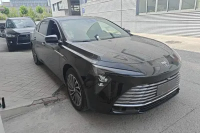 Buick LaCrosse 2023, 39200 км, за 136129.33 CNY