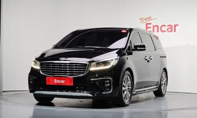 Kia Canival · 2019 год