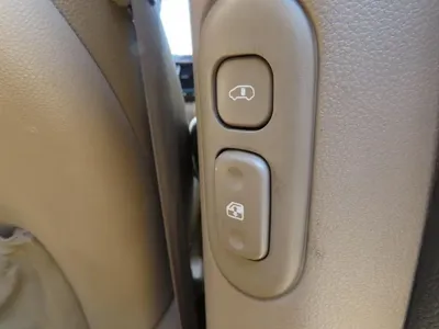 Kia Canival 2014, 269516 км, за 3900000 KRW - фото 17