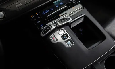 Hyundai Grandeur 2020, 59864 км, за 20490000 KRW - фото 9