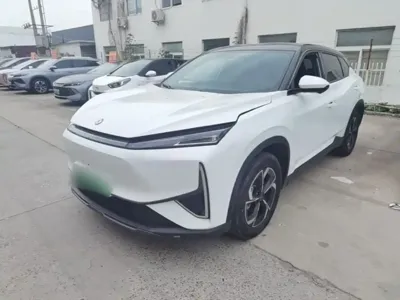 Aeolus 东风风神L7 · 2025 год