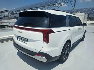 Kia Canival 2024, 41500 км, за 26410000 KRW