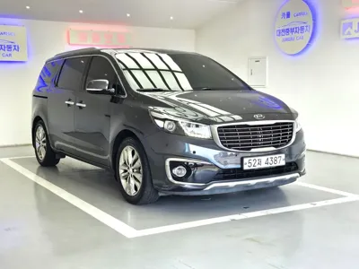 Kia Canival 2018, 91000 км, за 9900000 KRW - фото 9