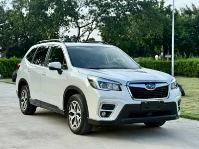 Subaru Forester 2020, 66000 км, за 90399 CNY