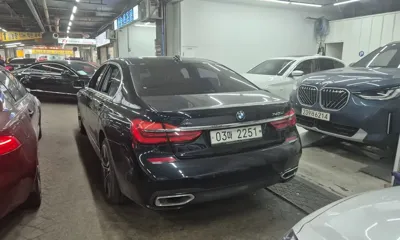 BMW 7-Series 2018, 108503 км, за 32500000 KRW