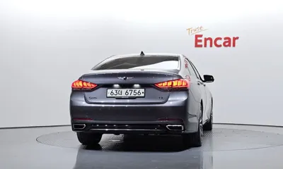 Hyundai Genesis 2014, 124733 км, за 9500000 KRW