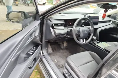Toyota Camry 2024, 14000 км, за 127450.63 CNY - фото 13
