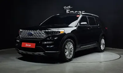 Ford Explorer · 2020 год