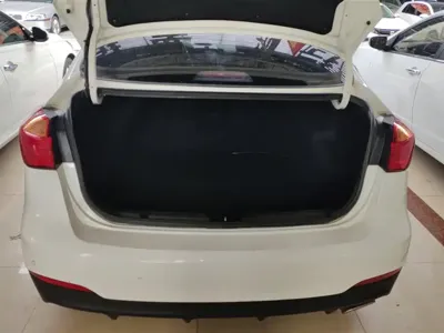 Kia K3 2014, 65000 км, за 24000 CNY