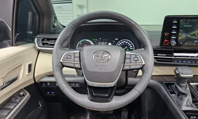 Toyota Sienna 2021, 51683 км, за 46500000 KRW - фото 13
