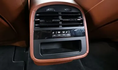 Maserati Quattroporte 2017, 135292 км, за 15800000 KRW - фото 19